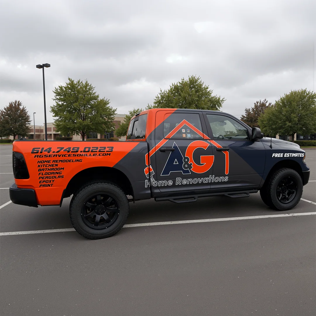 Vehículo de 614 Design con wrap personalizado rojo, negro y blanco